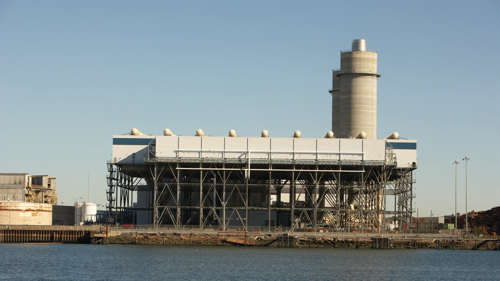 Industrial-power-plant-by-waterfront