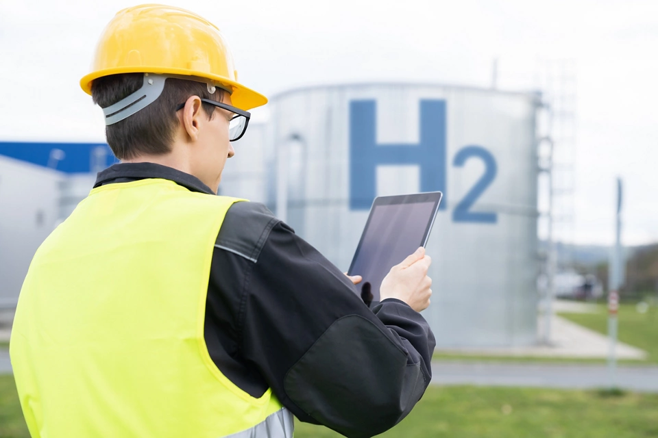 최신 가스 분석기로 수소 순도 보장