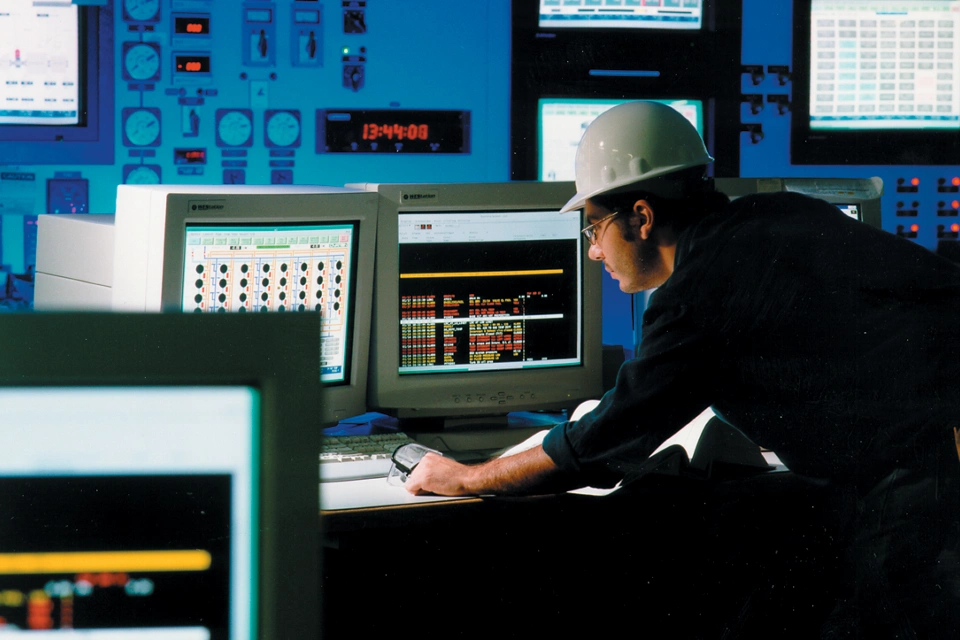 유틸리티 회사는 신뢰성을 높이고 시작 시간을 80% 단축합니다. 