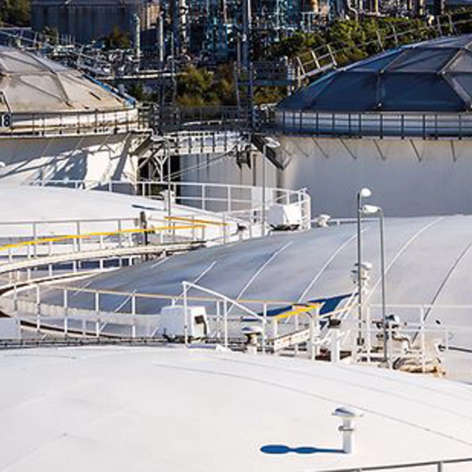 비상 서비스 밸브