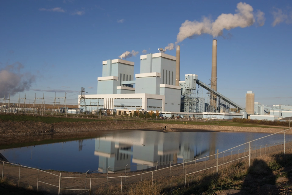 중국의 발전소로 설치 비용을 25% 절감