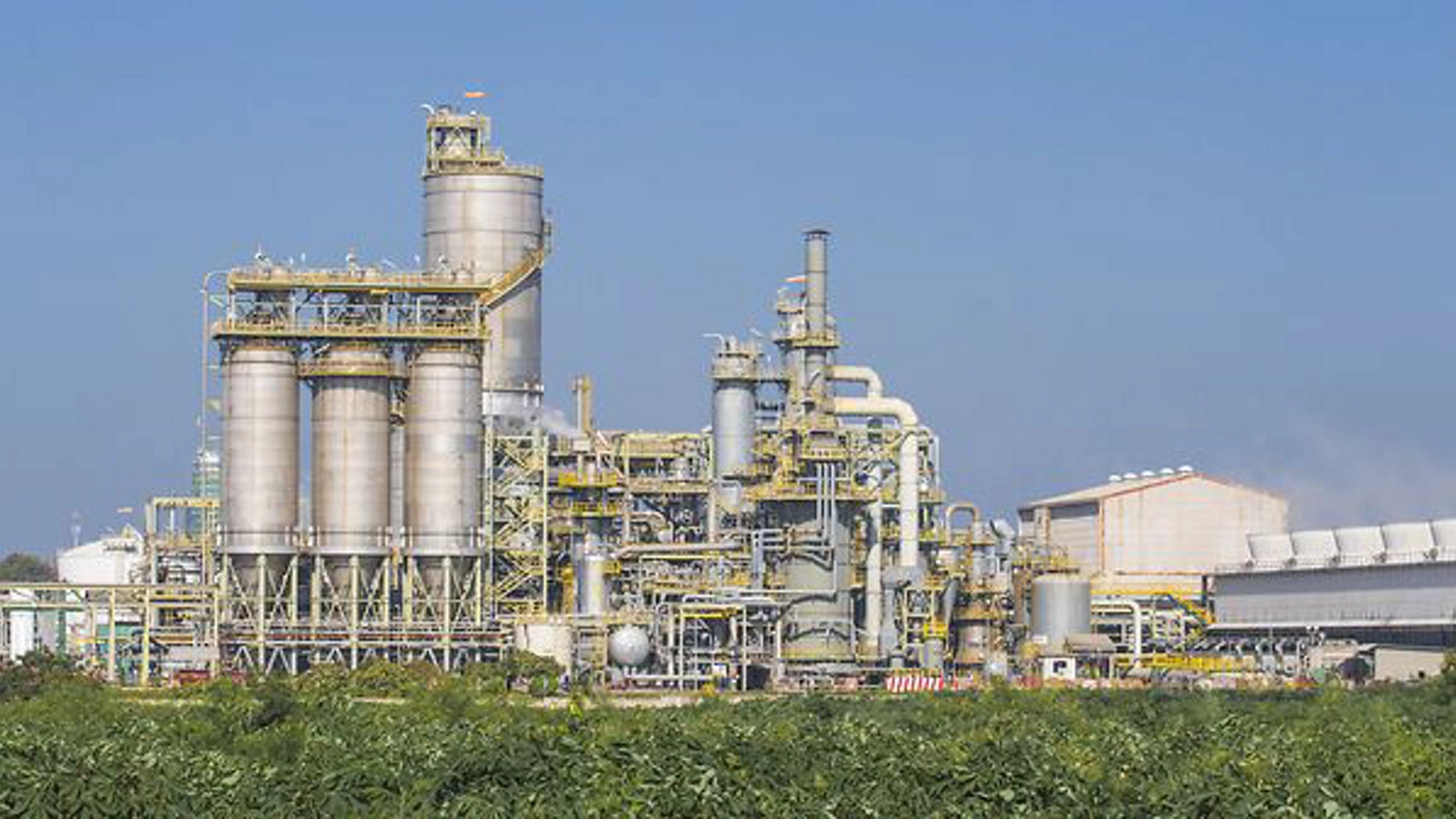 Conductivity Measurement in Chemical Separators