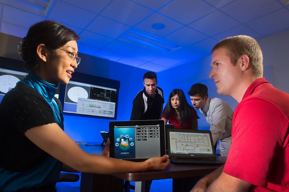 Ovation™ Enterprise Data Solutions(EDS)