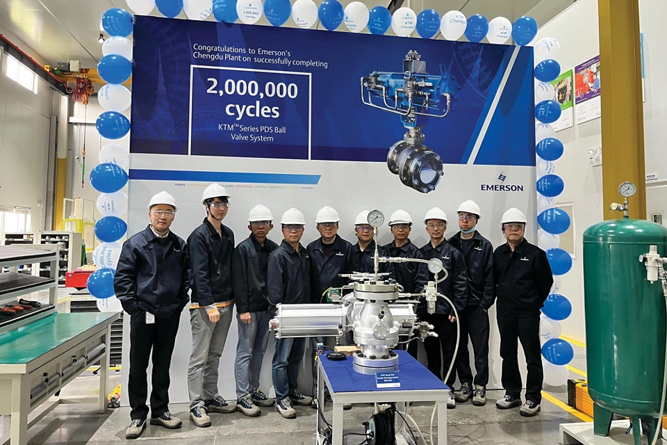 밸브로 인해 분말 방출 시스템에서 예상치 못한 가동중단 시간을 발생하고 있습니까? Emerson의 KTM 시리즈 PDS 솔루션이 어떤 도움을 주는지 알아보십시오.