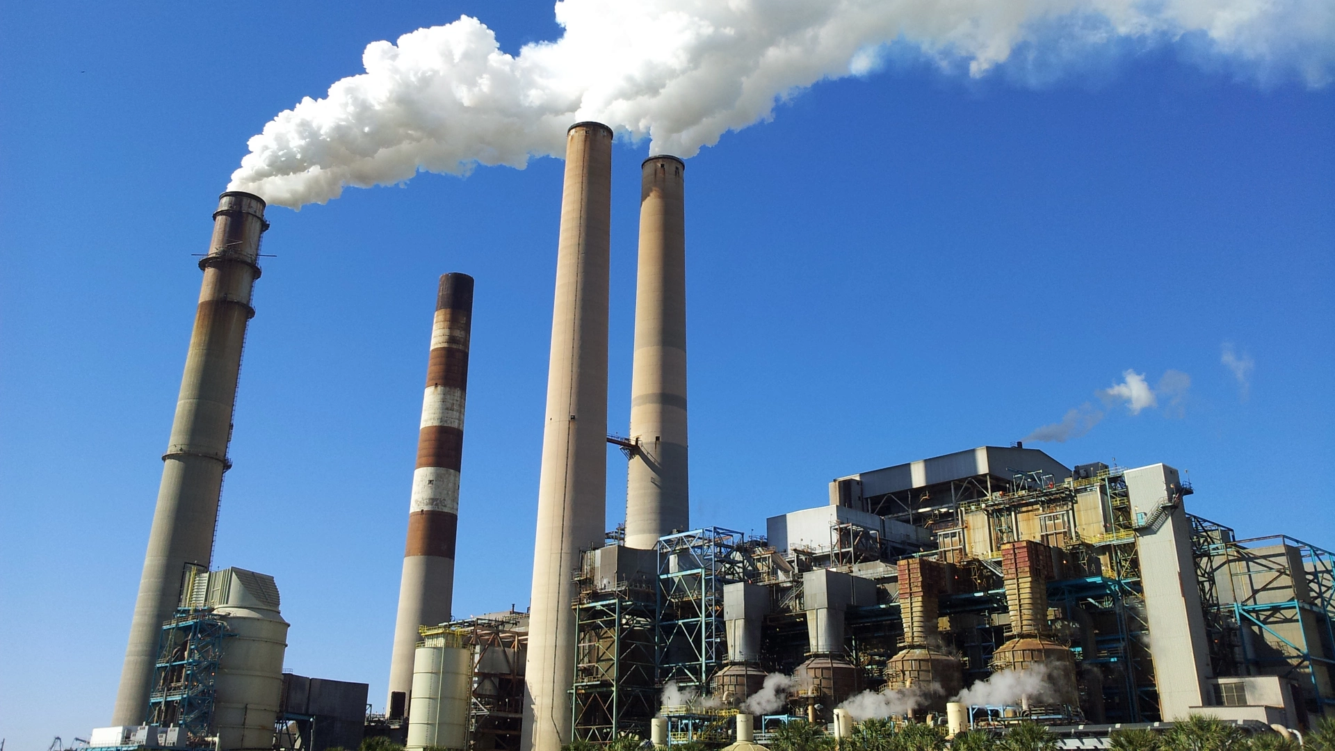 Smoke coming from industrial waste, but using new technology to clean it before dispersing