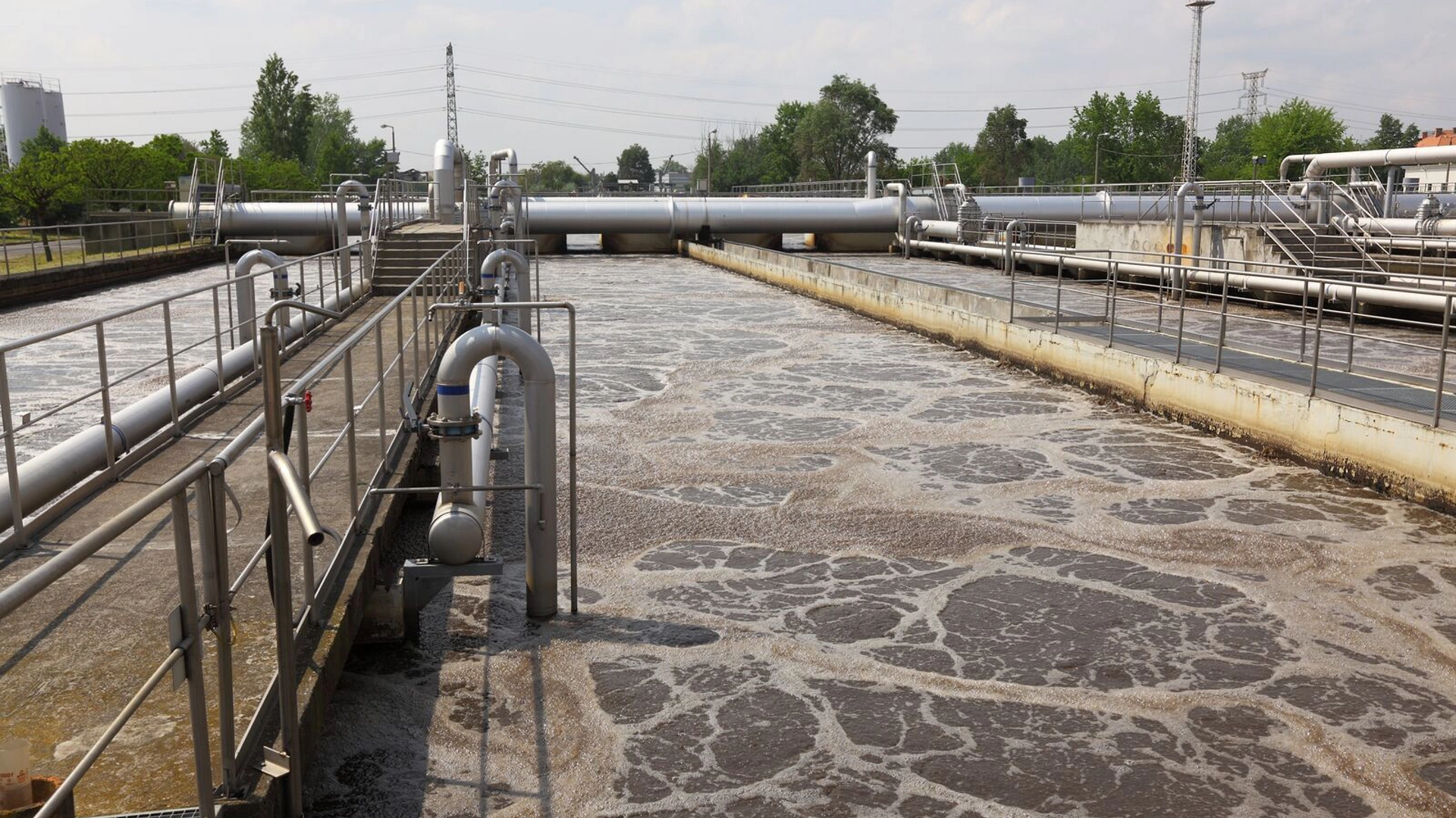 Dissolved Oxygen Measurement in Wastewater Nitrification and De-Nitrification