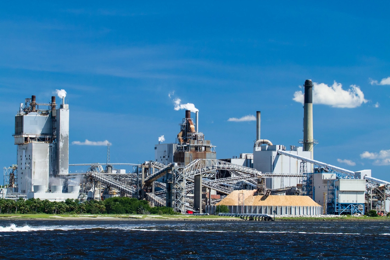 A large paper mill located on the Amelia River in Fernandina Beach, Florida.