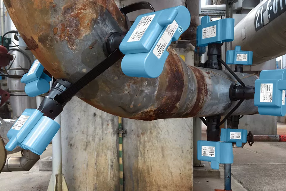 부식 및 침식 위험과 영향을 모두 모니터링하여 공정이 최대 성능으로 작동할 수 있도록 지원합니다.