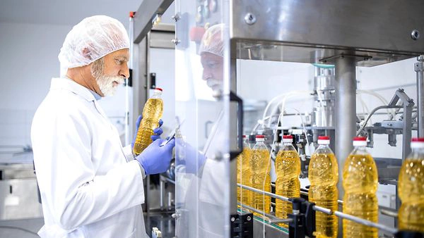 Flow Measurement for Crude Oil Flow during Solvent Extraction