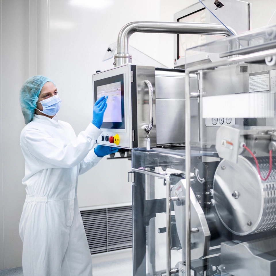 더 많은 생명을 구하는 디지털 생명과학 제품 생산