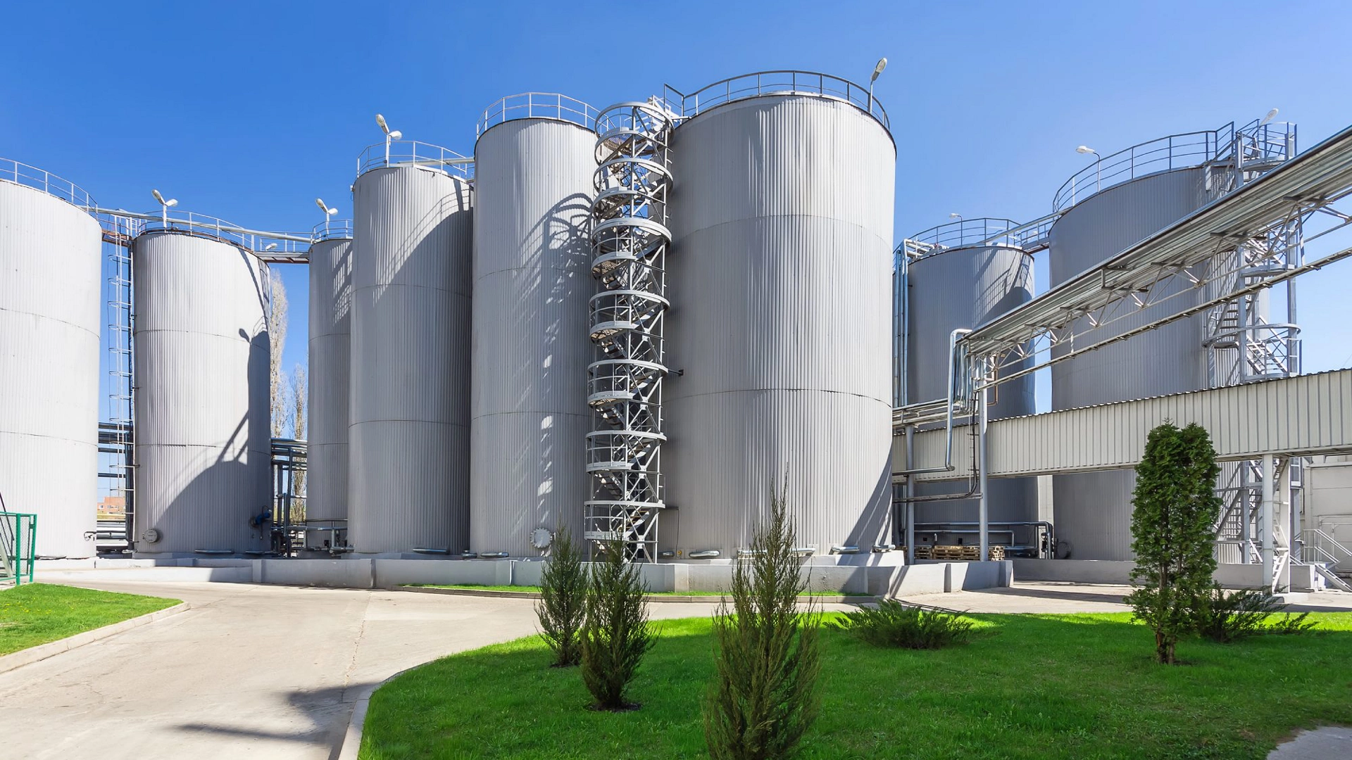 Level Measurement in Raw Material Storage
