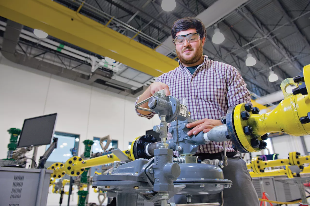 레귤레이터 교육 서비스