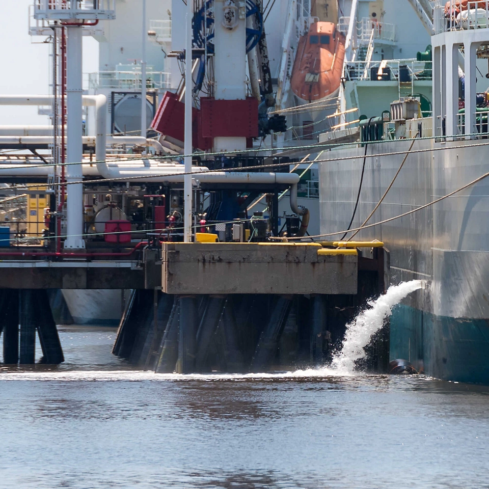 첨단 선박 탱크 관리로 선박 운영 최적화 및 선박 안전 보장