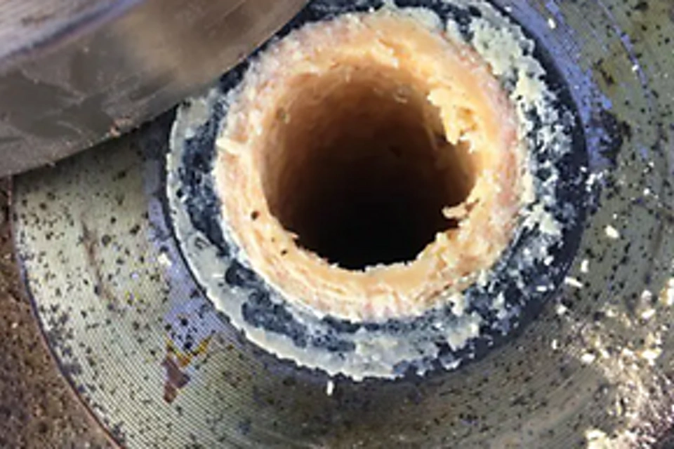 감지 및 교정 기능으로 Roxar 2600 다상 유량계의 신뢰성 강화