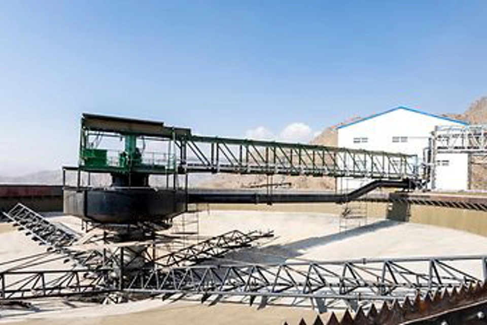 라디칼 농축기 최적화, 물 회수율 극대화, 광미 저장지 수명 연장